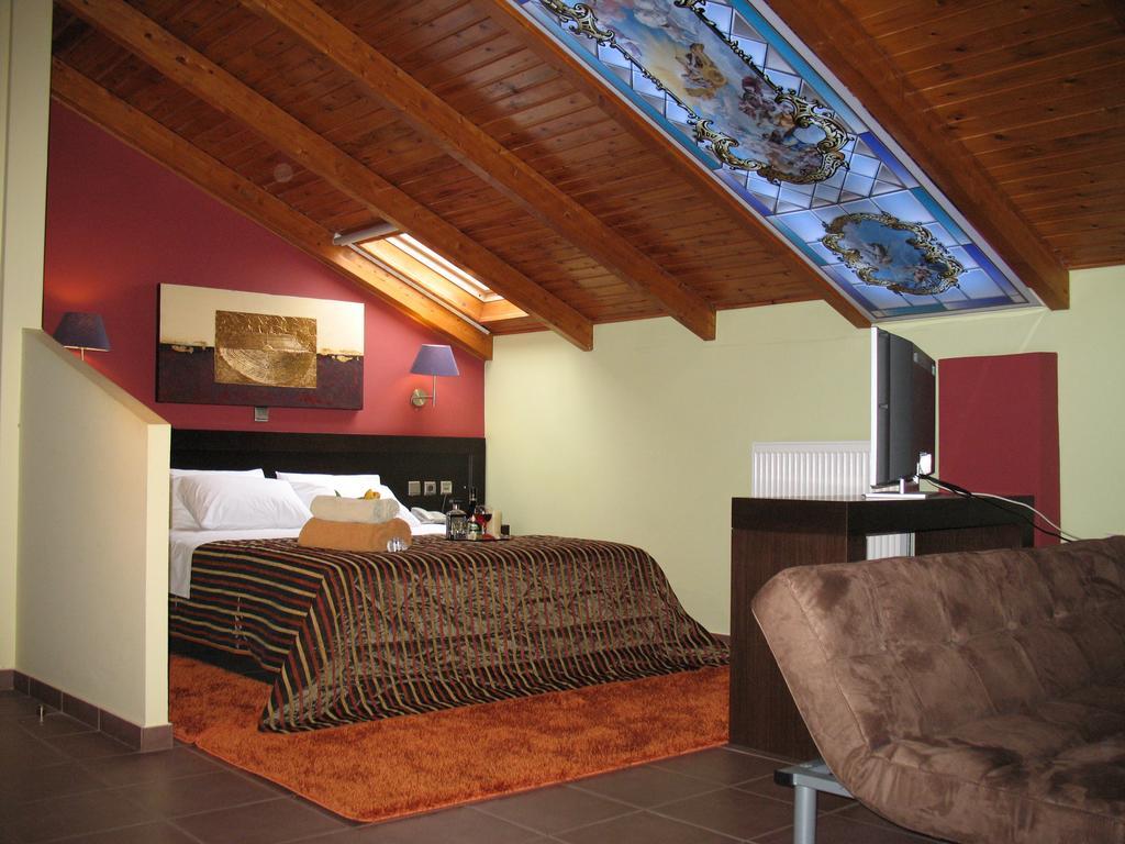 Hotel Prigipikon Suites And Sofites Loutra Ipatis Eksteriør bilde